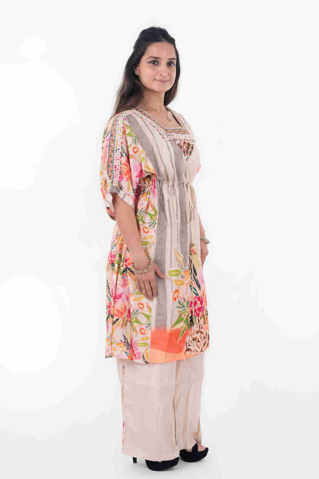 Floral Printed Gathered Kurta & Pants Set