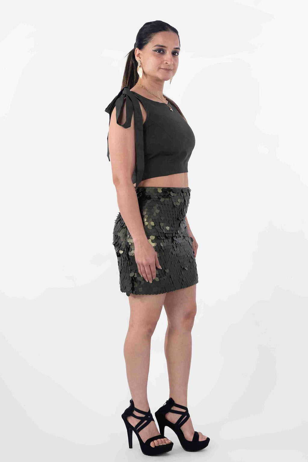 One-Side Knot Crop Top